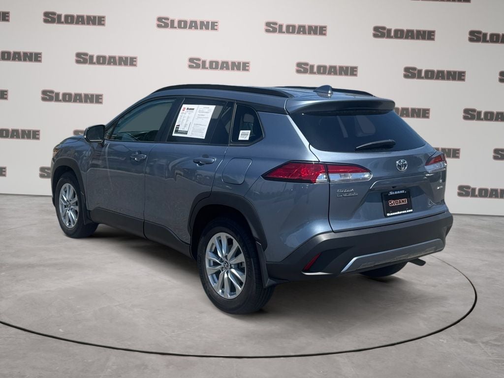 2024 Toyota Corolla Cross LE