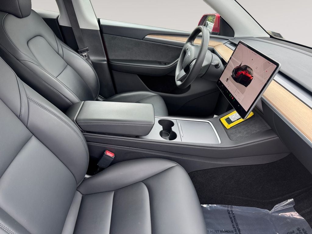 2024 Tesla Model Y Performance