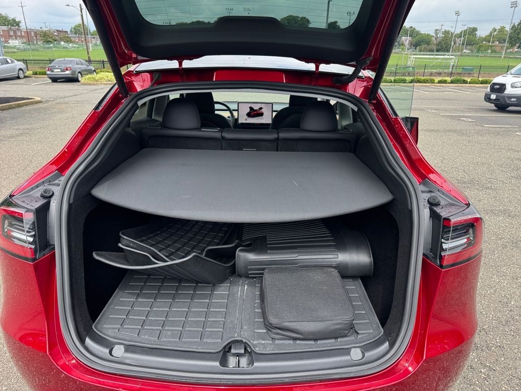 2024 Tesla Model Y Performance