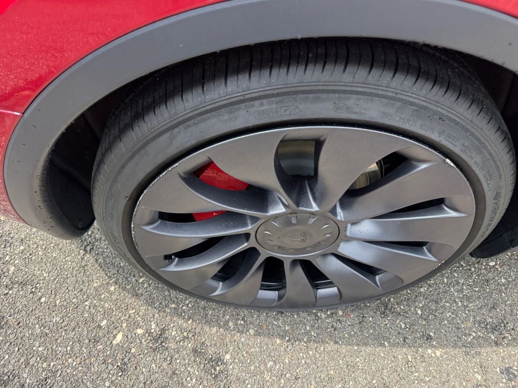 2024 Tesla Model Y Performance