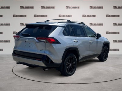 2025 Toyota RAV4 Hybrid SE