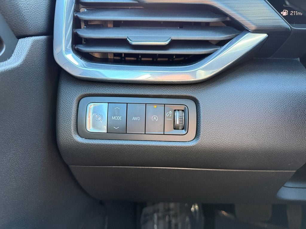 2024 GMC Acadia Elevation
