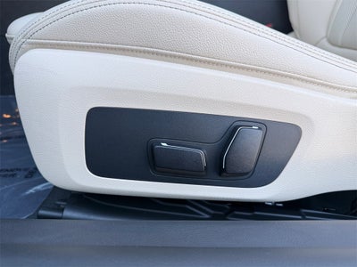 2025 BMW 2 Series 230i xDrive