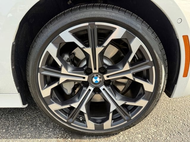2025 BMW 3 Series 330i xDrive