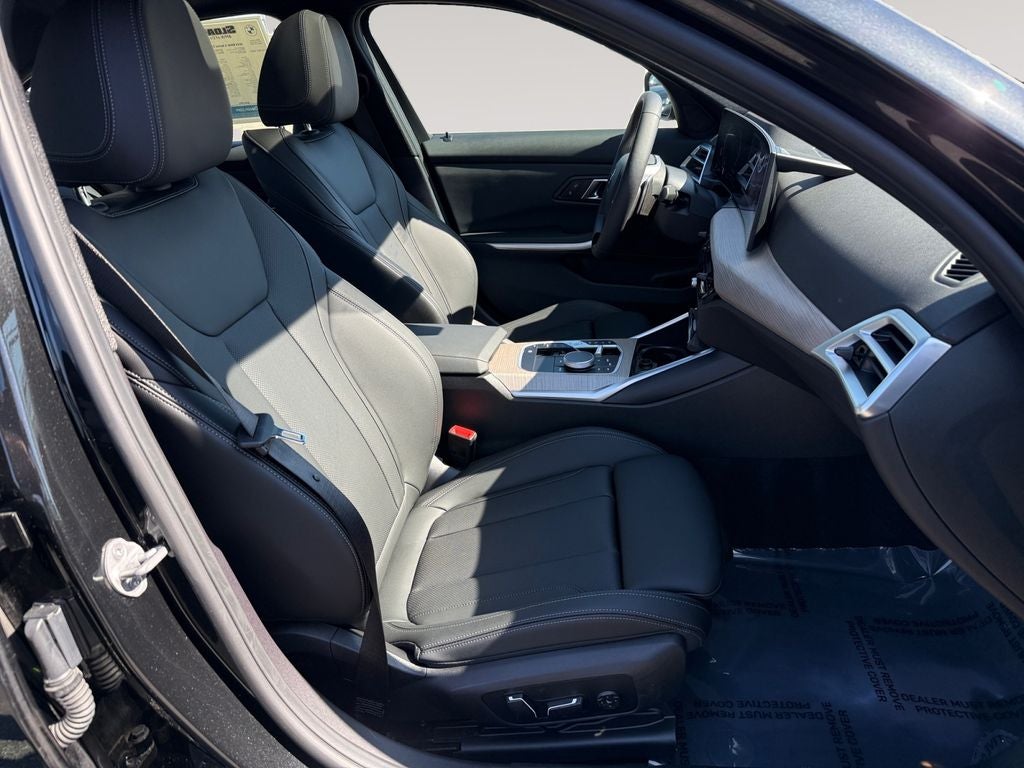 2025 BMW 3 Series 330i xDrive