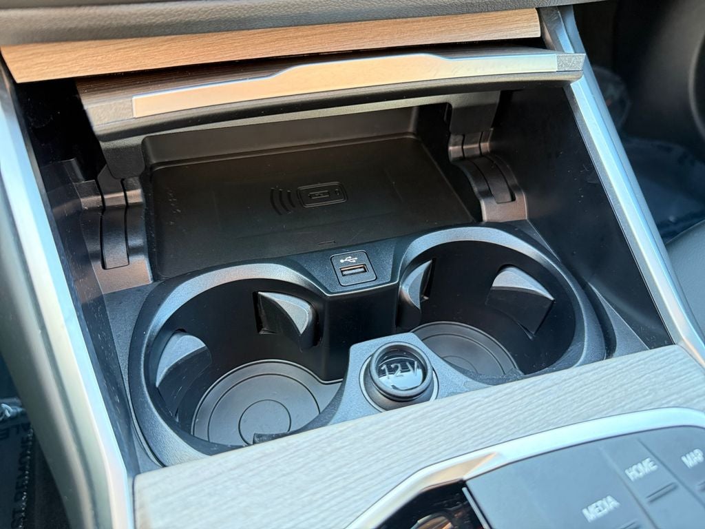 2025 BMW 3 Series 330i xDrive