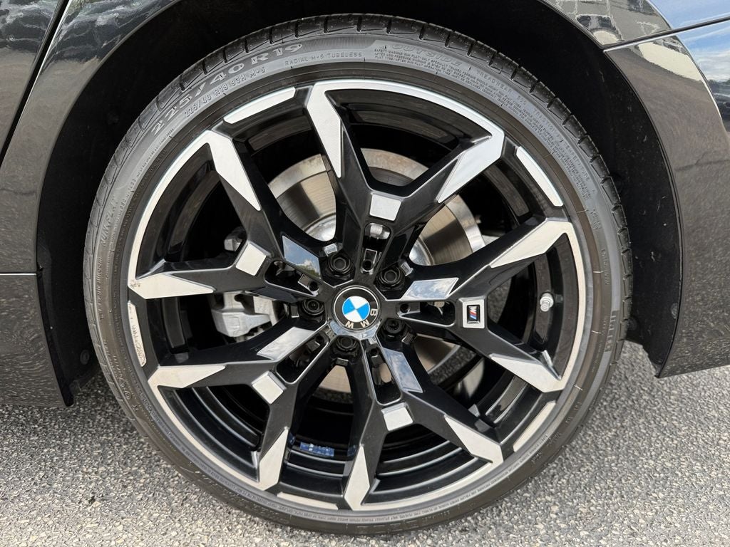 2025 BMW 3 Series 330i xDrive