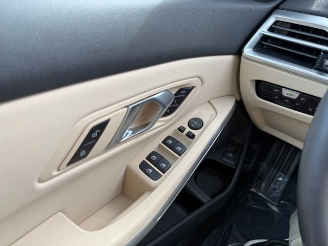 2025 BMW 3 Series 330i xDrive