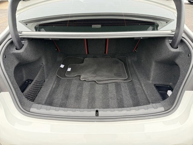 2023 BMW 3 Series 330i xDrive M Sport