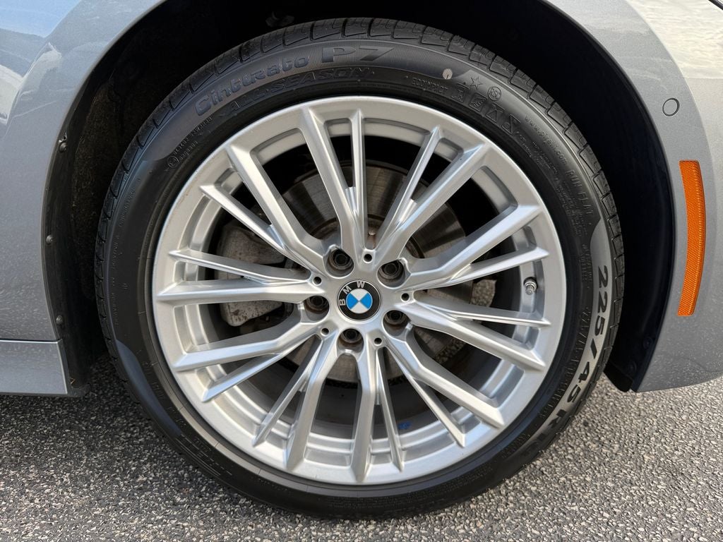 2024 BMW 3 Series 330i xDrive