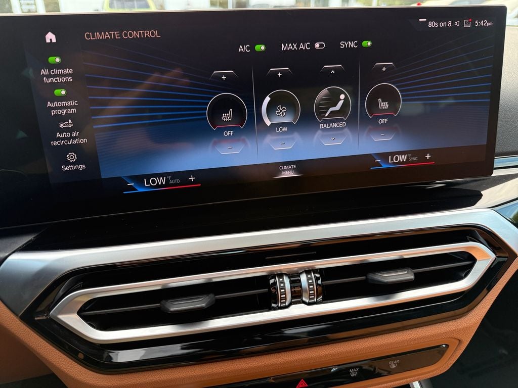 2024 BMW 3 Series 330i xDrive