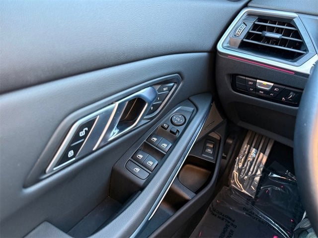 2023 BMW 3 Series 330i xDrive