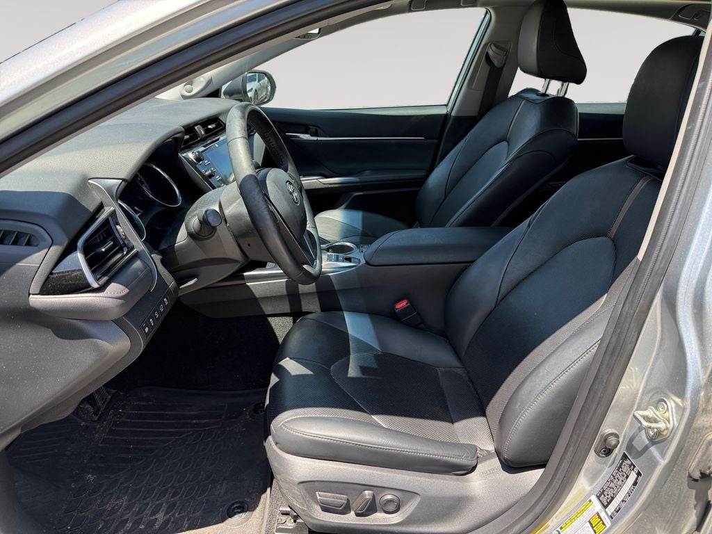 2020 Toyota Camry XLE XLE