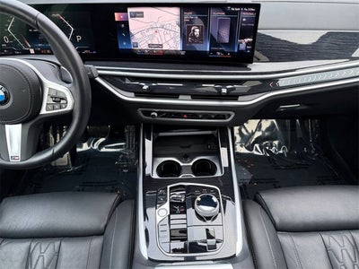 2023 BMW X7 xDrive40i M Sport