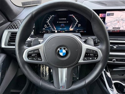 2023 BMW X7 xDrive40i M Sport