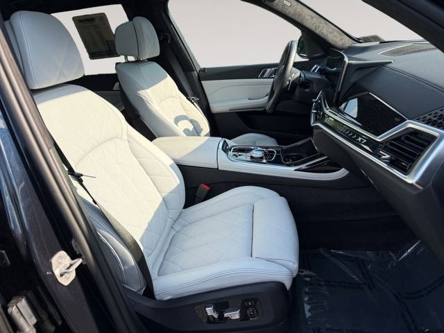 2025 BMW X7 xDrive40i M Sport