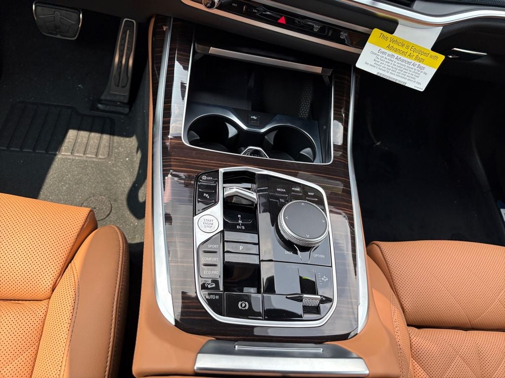 2027 BMW X7 xDrive40i