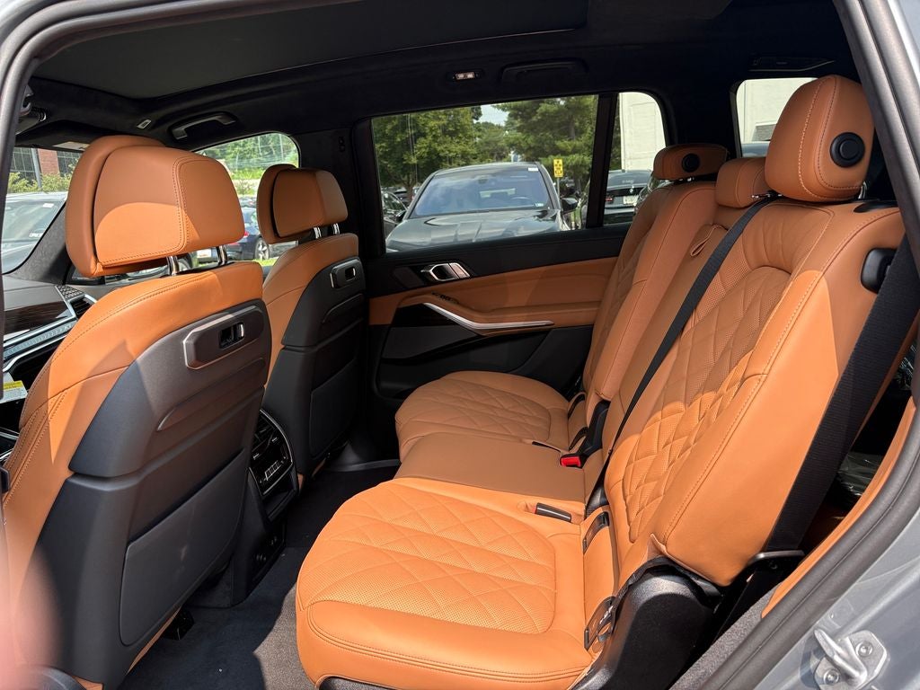 2027 BMW X7 xDrive40i
