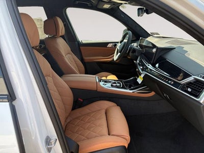 2027 BMW X7 xDrive40i