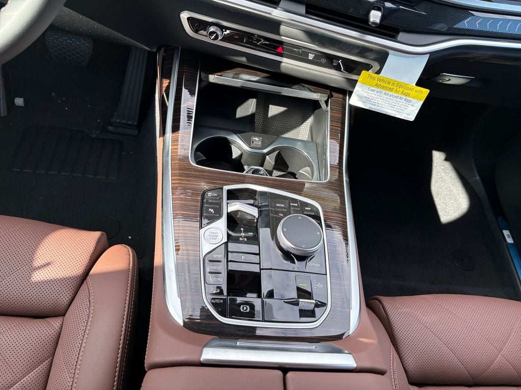 2027 BMW X7 xDrive40i