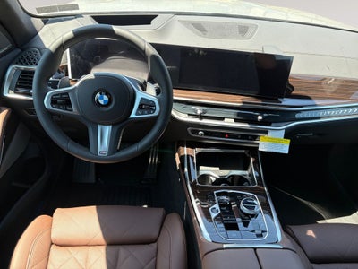 2027 BMW X7 xDrive40i