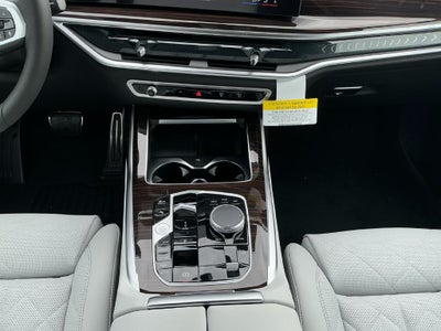 2027 BMW X7 xDrive40i