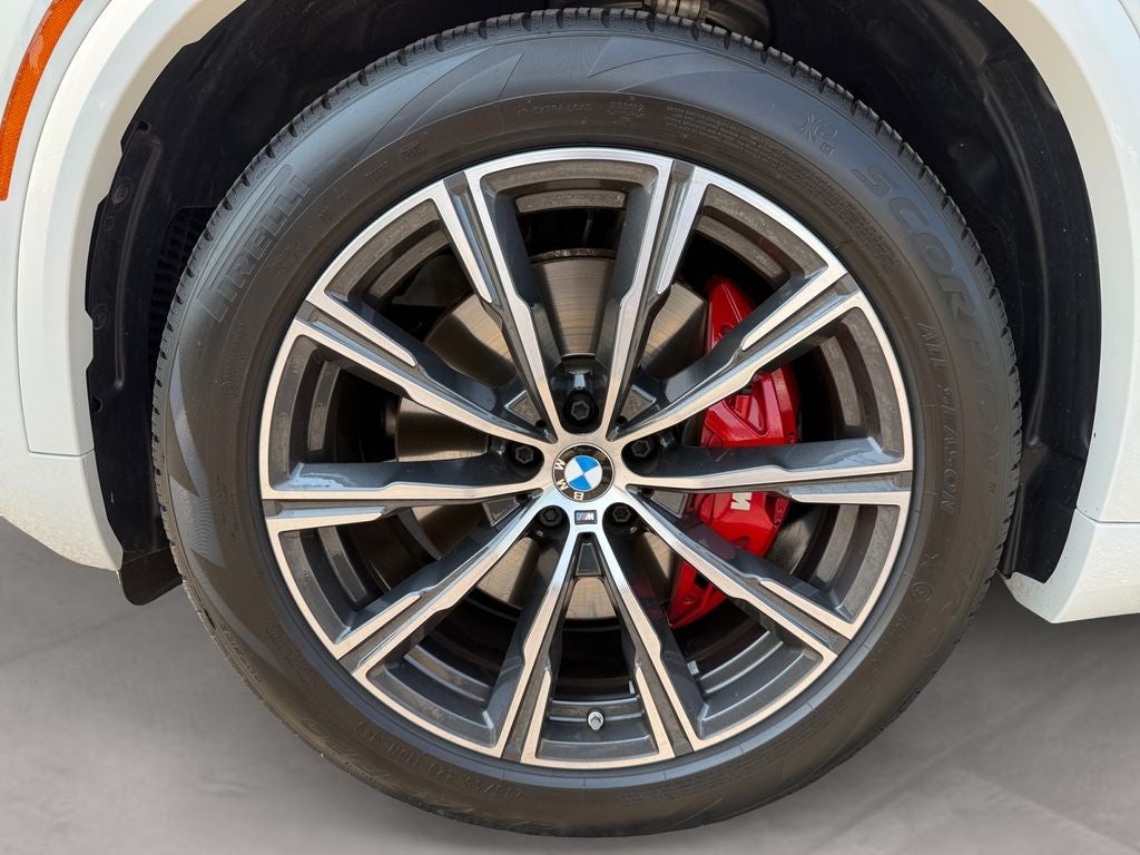 2025 BMW X5 xDrive40i M Sport