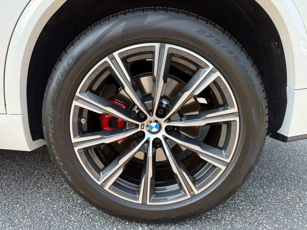 2025 BMW X5 xDrive40i M Sport