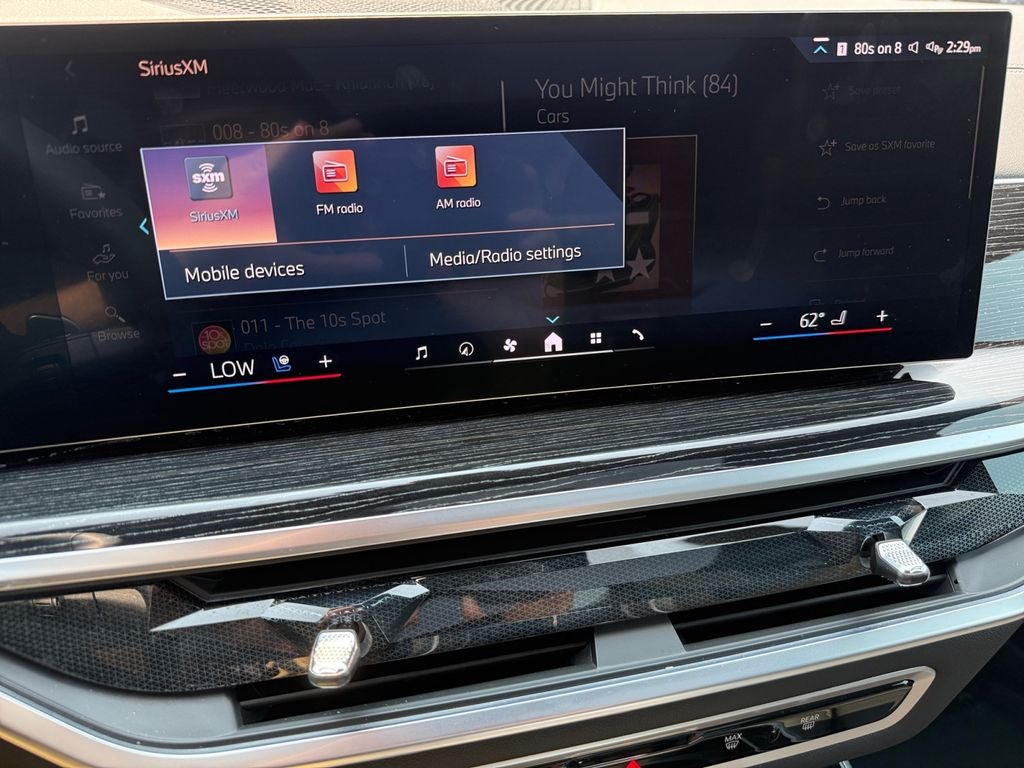 2025 BMW X5 xDrive40i M Sport