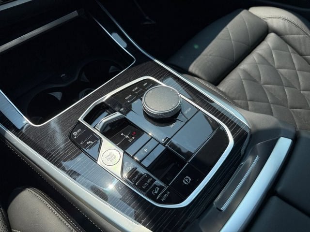 2025 BMW X5 xDrive40i M Sport