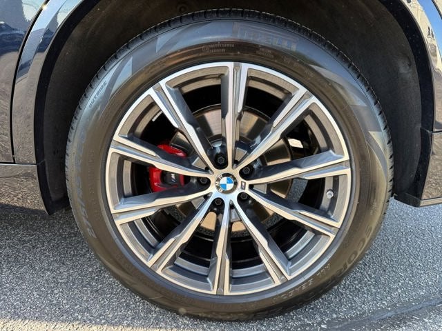 2025 BMW X5 xDrive40i M Sport