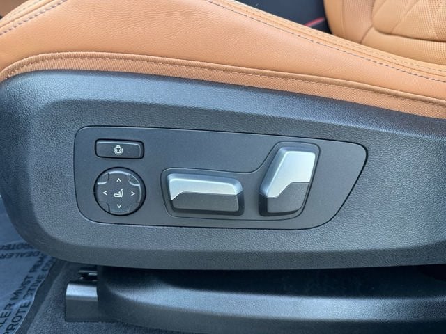2025 BMW X5 xDrive40i M Sport