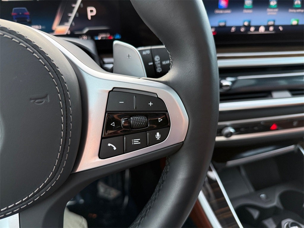 2025 BMW X5 xDrive40i M Sport