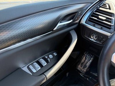 2023 BMW X4 xDrive30i