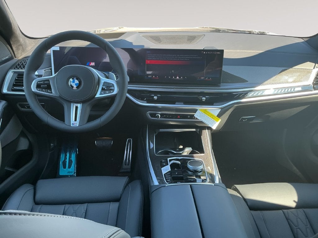 2027 BMW X7 M60i