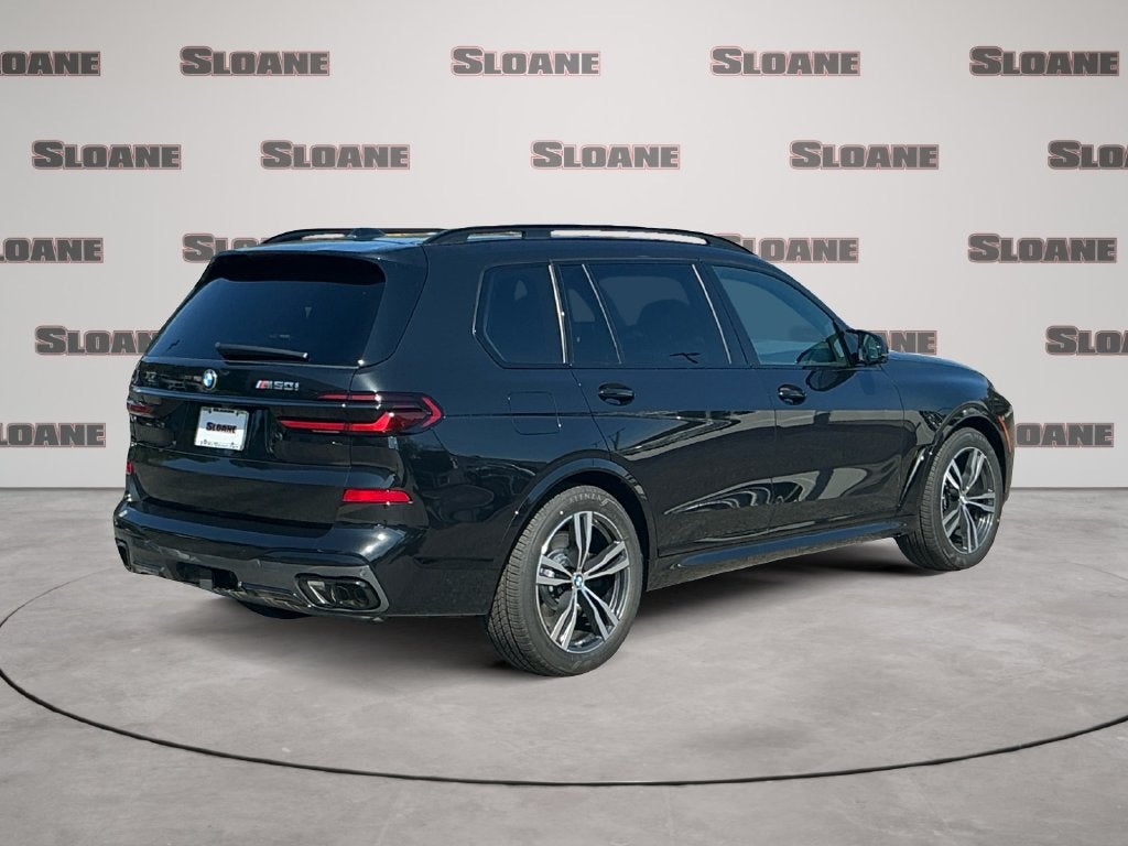 2027 BMW X7 M60i