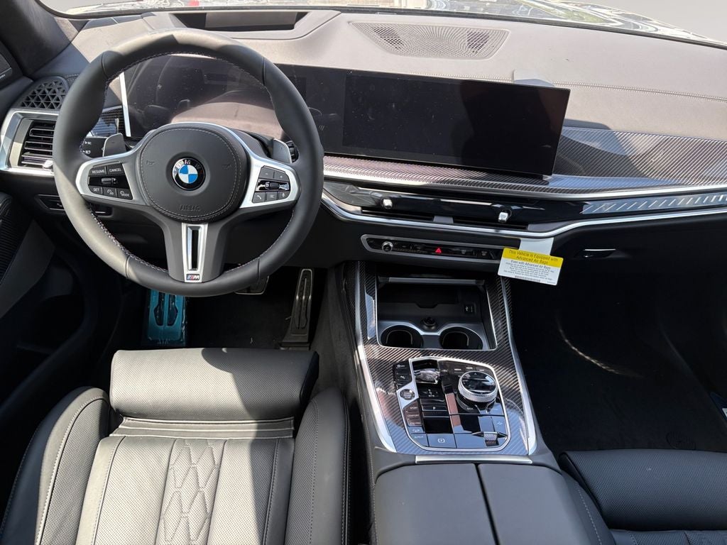2027 BMW X7 M60i