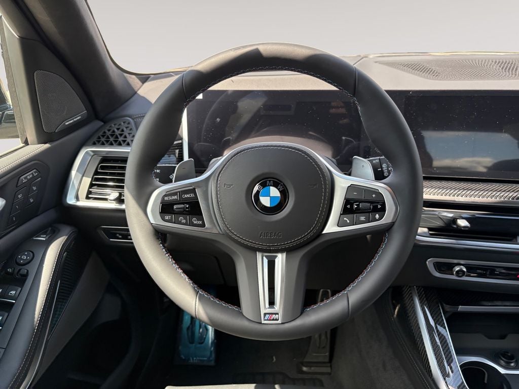 2027 BMW X7 M60i