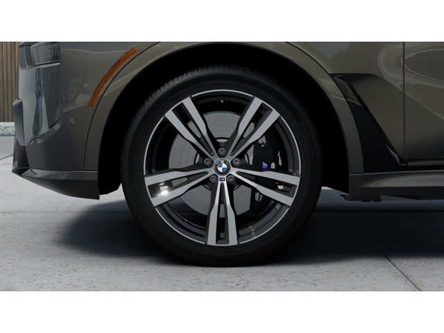 2027 BMW X7 M60i