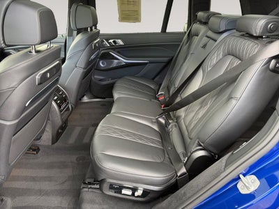 2026 BMW X7 M60i