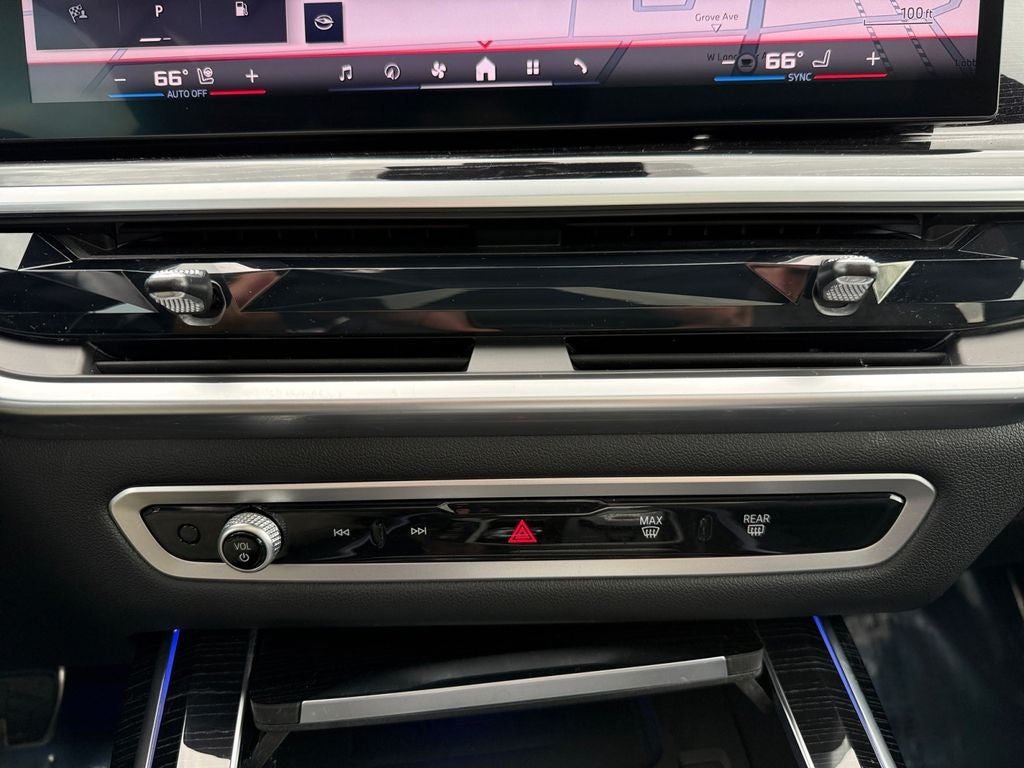2026 BMW X7 M60i