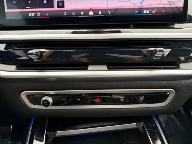 2026 BMW X7 M60i