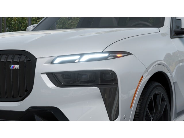 2027 BMW X7 M60i