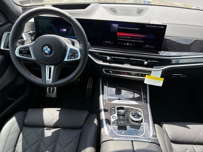 2026 BMW X5 M60i