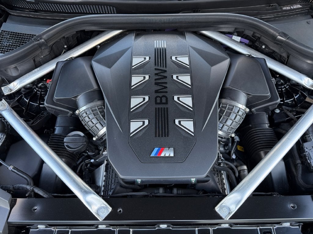2026 BMW X5 M60i