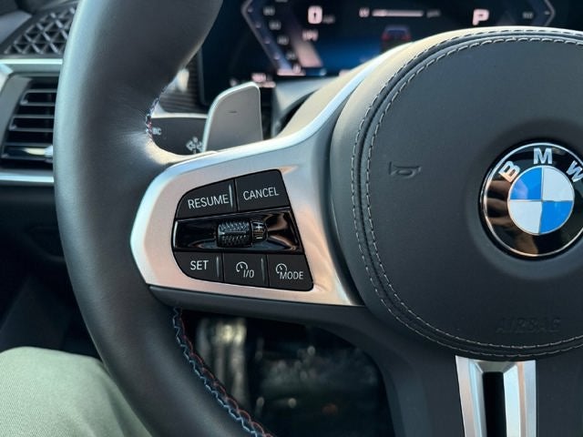2026 BMW X5 M60i