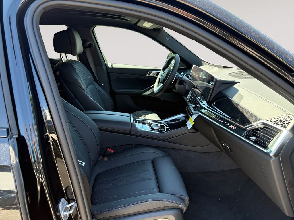 2027 BMW X6 xDrive40i