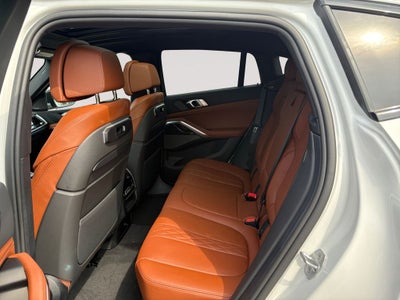 2027 BMW X6 xDrive40i