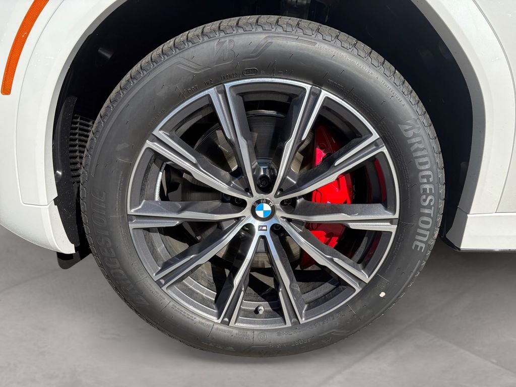 2027 BMW X6 xDrive40i