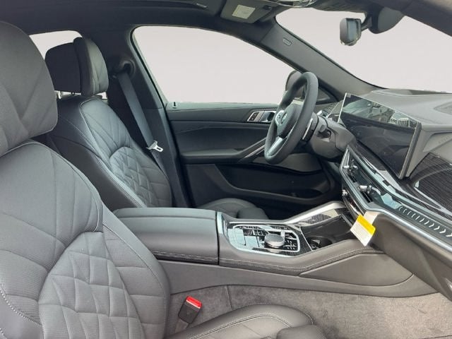 2027 BMW X6 xDrive40i